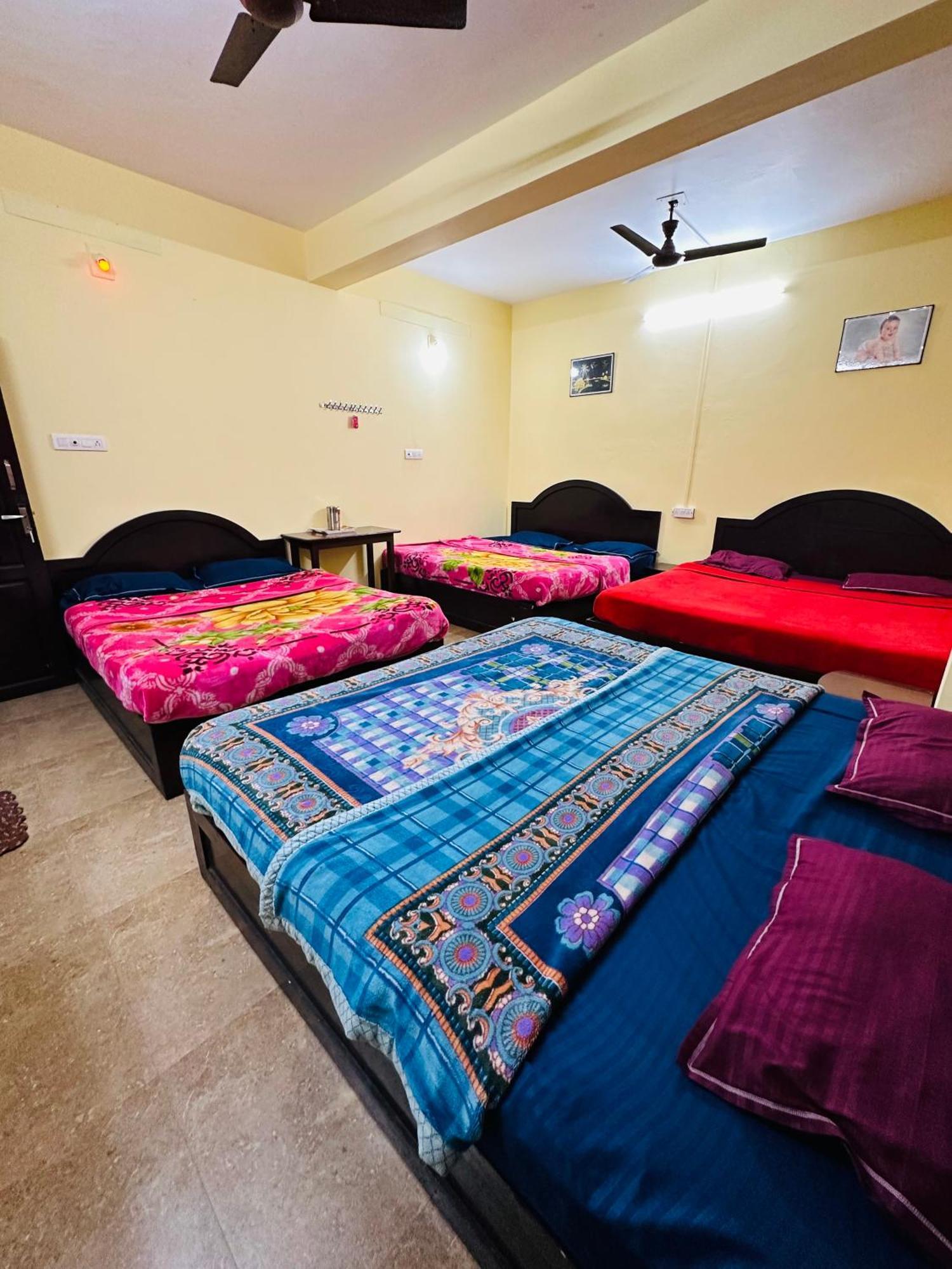 G Mount Budget Stay Munnar Exterior foto