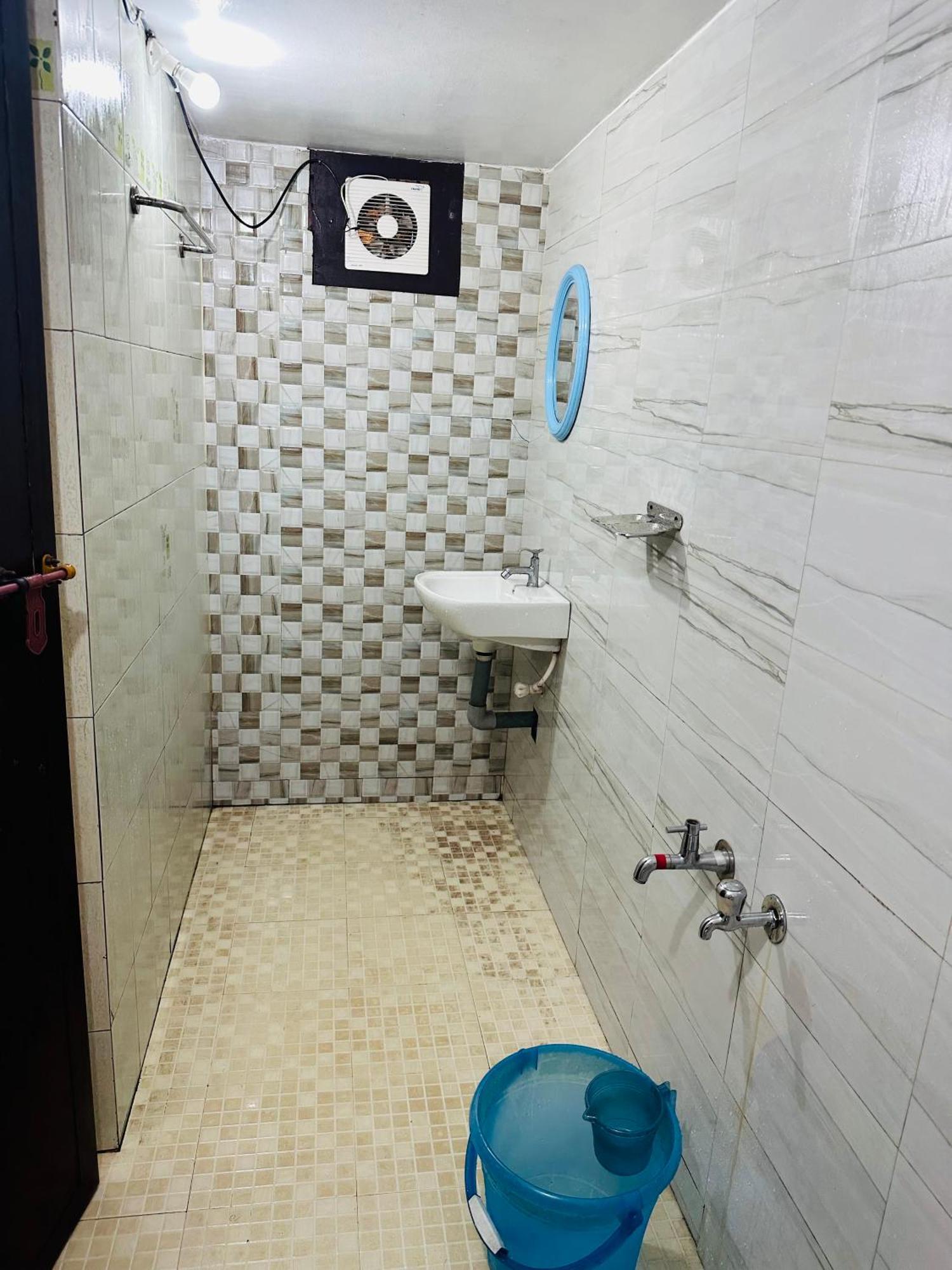 G Mount Budget Stay Munnar Exterior foto