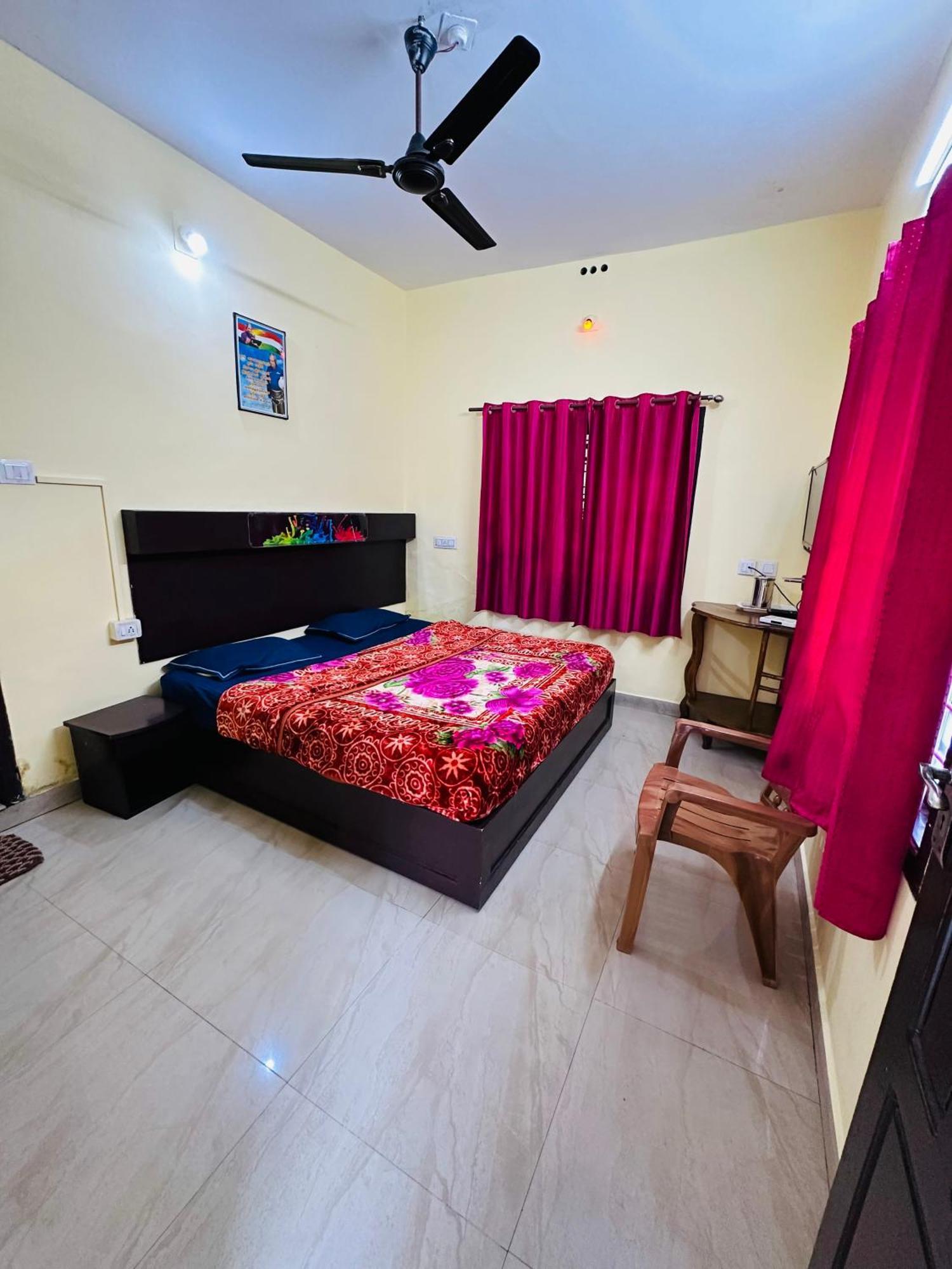 G Mount Budget Stay Munnar Exterior foto